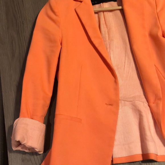 Blazer from Zara - Picture 2 of 5